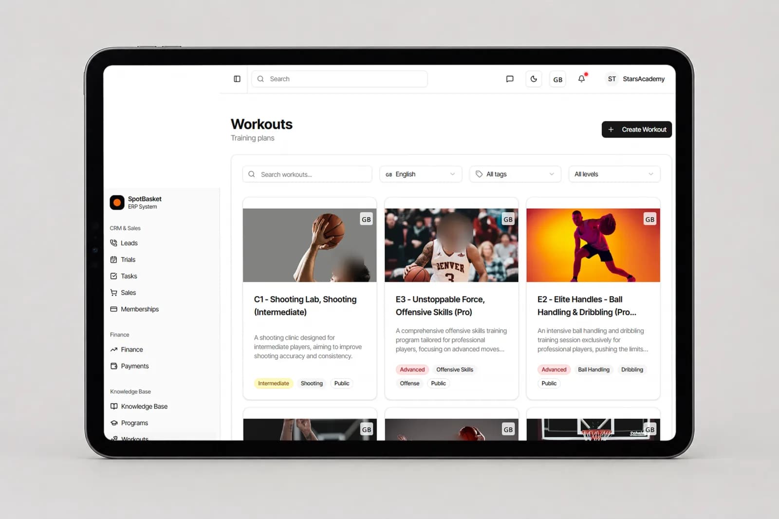 Filtrando ejercicios de baloncesto para niños por dificultad y categoría en la biblioteca de SpotBasket